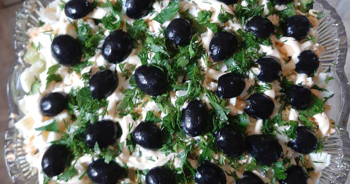 Вкуснейший салат «чёрная жемчужина»: 3 оригинальных рецепта
