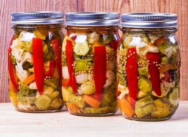 Салат ассорти на зиму – яркие, красивые овощи разных вкусов и цветов в банках: рецепт с фото и видео