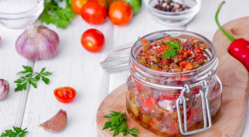 Икра из баклажанов жареная: рецепты с фото. Пошаговое описание.