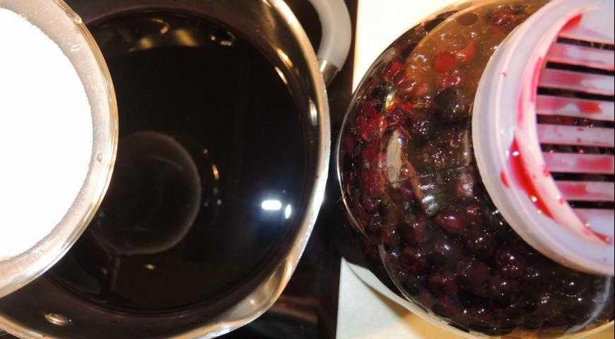 Варенье из черноплодной рябины: лучшие рецепты + видео