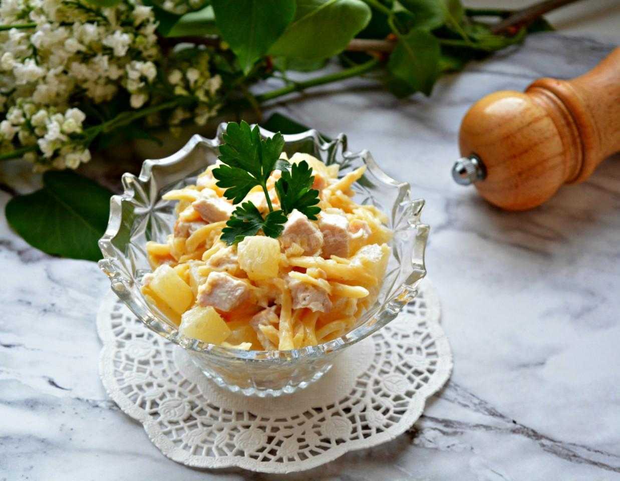 Салат из свежей капусты — очень вкусные и быстрые рецепты как в столовой