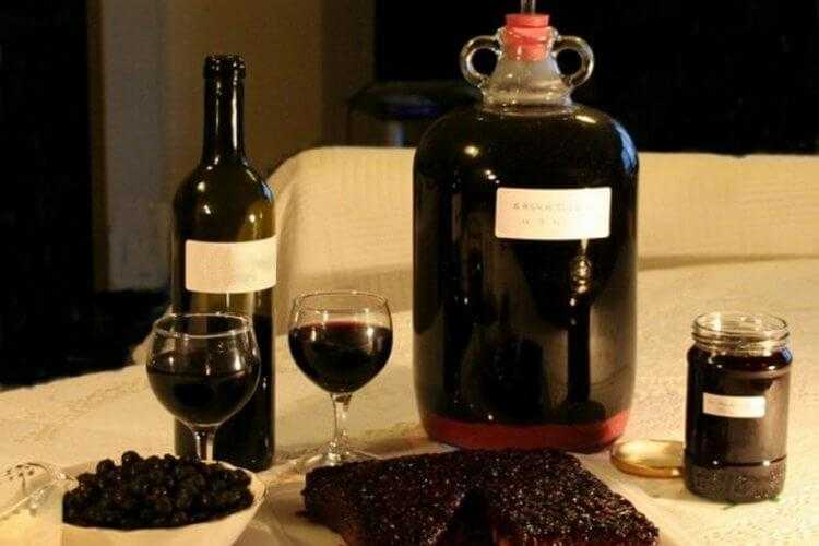 Вино из ирги в домашних условиях, рецепты домашней настойки