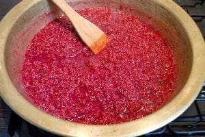 Джем из красной смородины на зиму - простой рецепт пятиминутка густое без варки с фото пошагово
