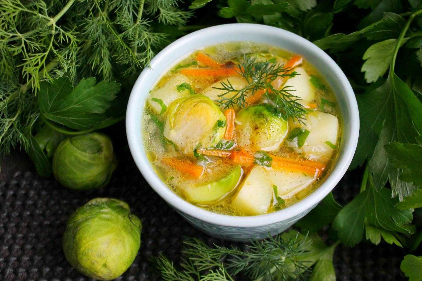 Как приготовить вкусный салат из брюссельской капусты - простой пошаговый рецепт с фото