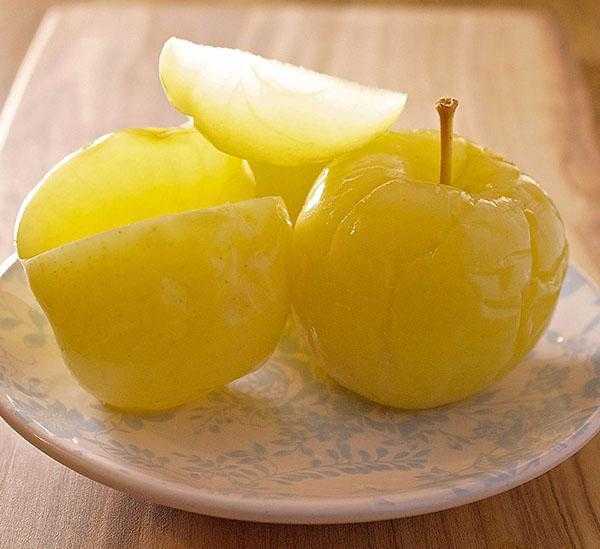 Моченые яблоки: 20 оригинальных рецептов