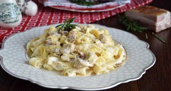 Фетучини с курицей и грибами: рецепты, как приготовить вкусное итальянское блюдо