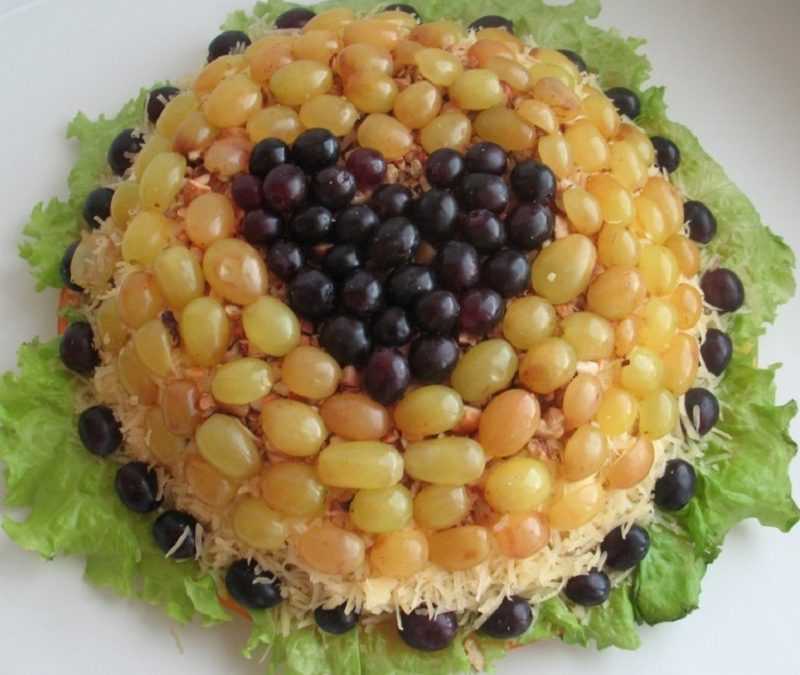 Салат геракл с виноградными листьями рецепт - 1000.menu