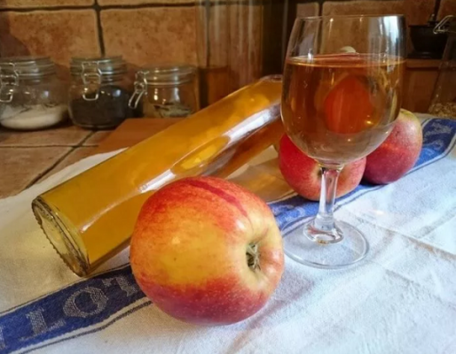 Как сделать вино из яблок в домашних условиях: простой рецепт на выбор