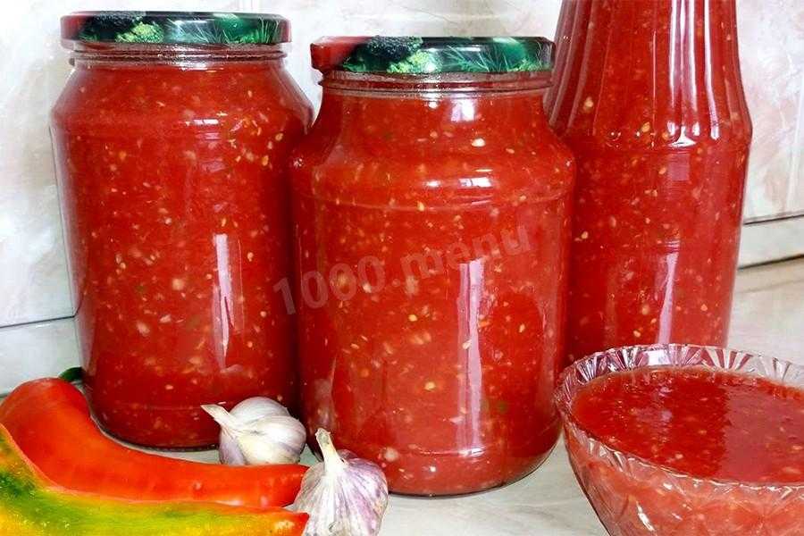 Аджика из помидор и чеснока (рецепты классические)
