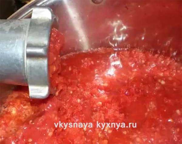 Как приготовить аджику из кабачков на зиму: простые рецепты с фото