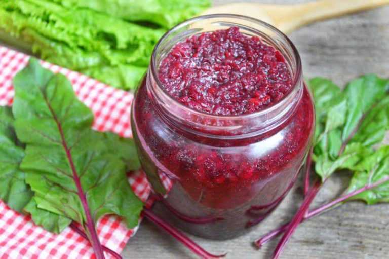 Салаты из вареной свеклы - 20 простых и вкусных рецептов