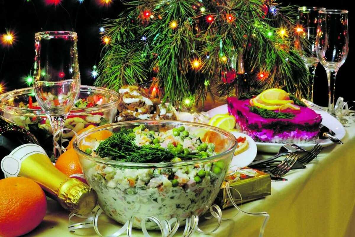 Салат сугроб - 8 пошаговых рецептов на праздничный стол