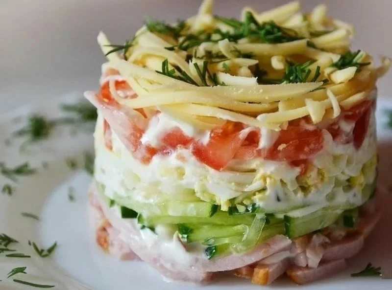 Как приготовить салат с ветчиной и фасолью и сыром: поиск по ингредиентам, советы, отзывы, пошаговые фото, подсчет калорий, изменение порций, похожие рецепты