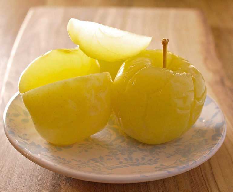 Рецепт квашеной капусты с яблоками антоновкой на зиму