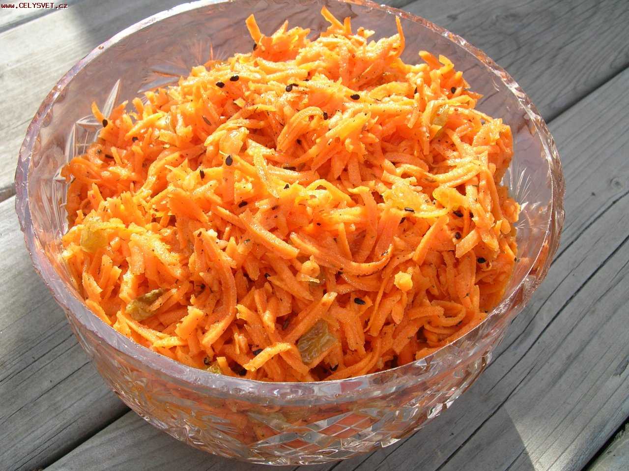 Салат из моркови с чесноком и сыром рецепт с фото пошагово - 1000.menu
