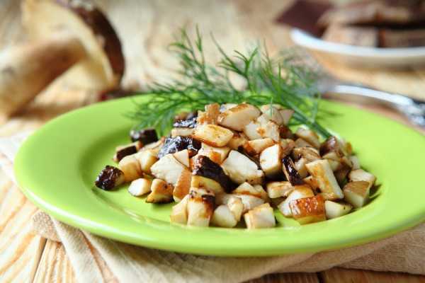 Грибы жареные с луком: простые рецепты с фото, калорийность. сколько жарить грибы на сковороде после варки