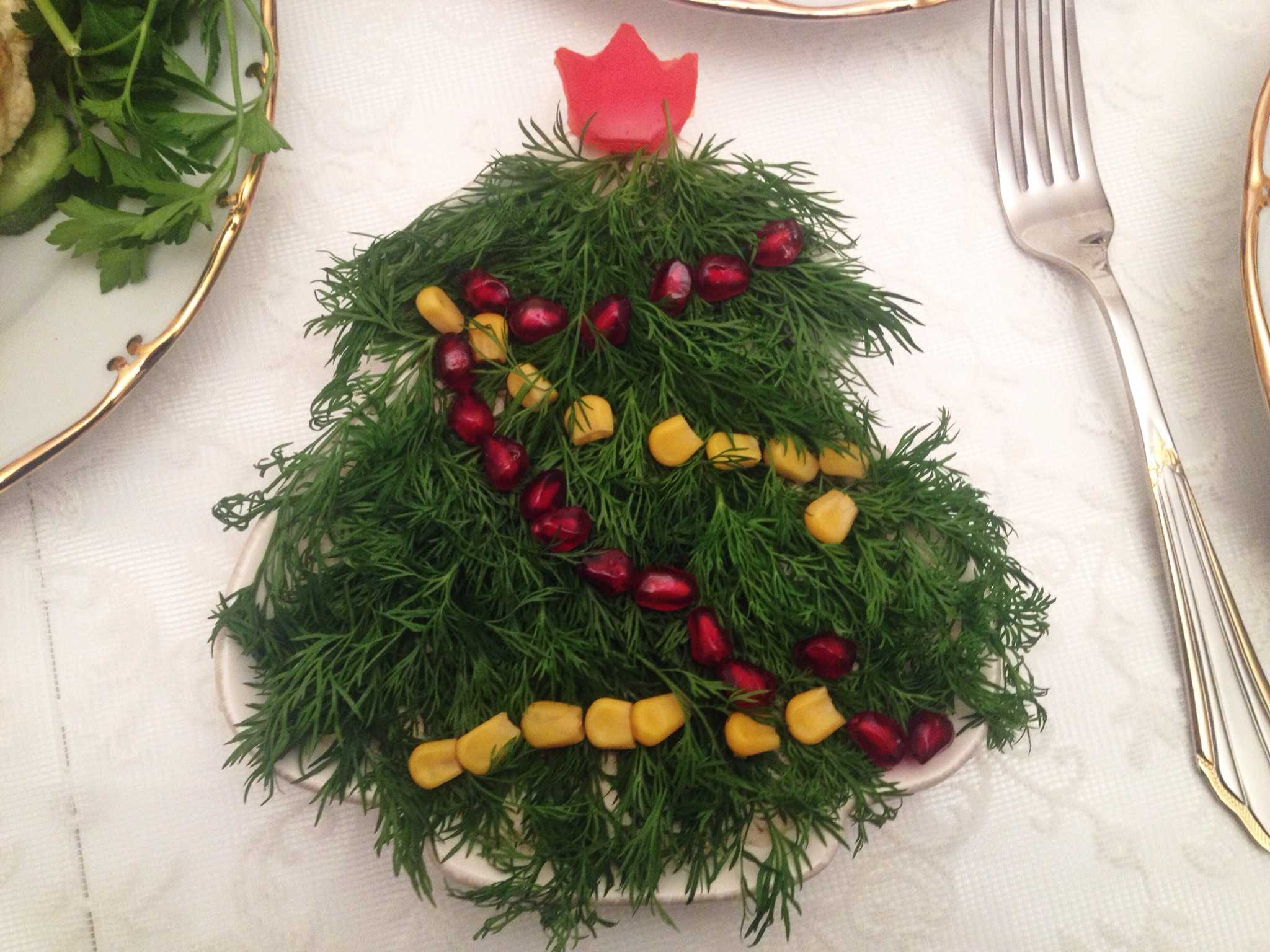 Салат ёлочка на новый год, красивая, пушистая, зеленая, рецепт с фото