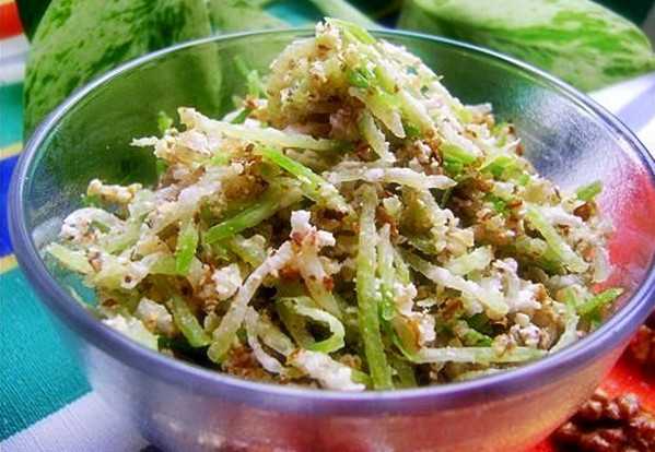 Салат из редьки зеленой - идеальный выбор для семейного ужина: рецепт с фото и видео