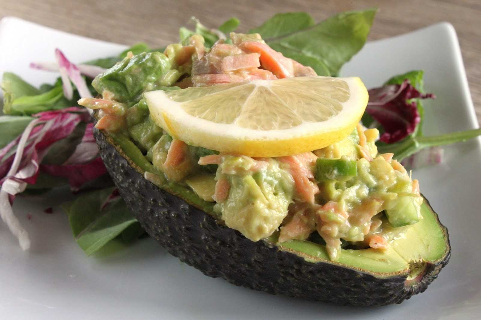 Вкусный салат из авокадо рецепты с фото простые