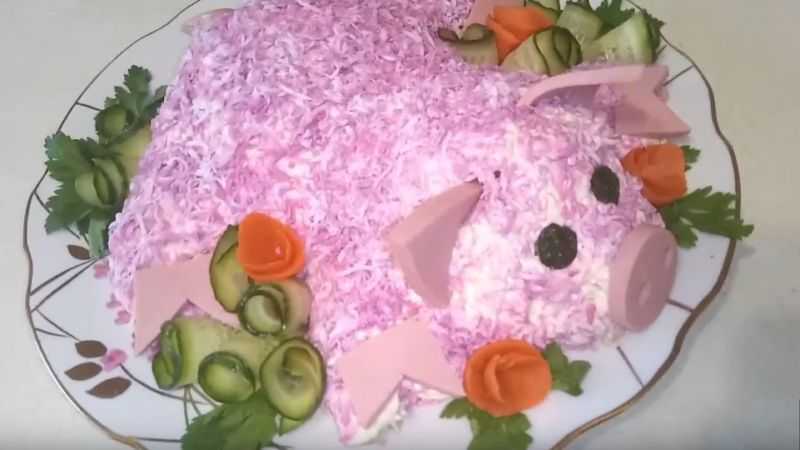 Салаты на новый 2019 год желтой земляной свиньи (кабана), простые и вкусные рецепты