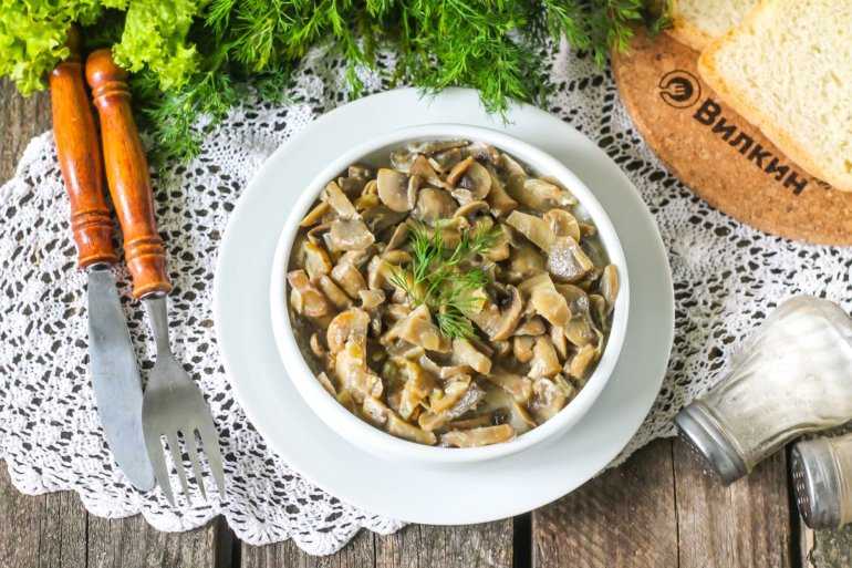 Курица с грибами в сливочном соусе — 8 рецептов - rus-womens