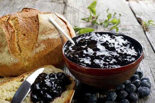 Варенье из черники - пятиминутка на зиму: простой рецепт с фото пошагово