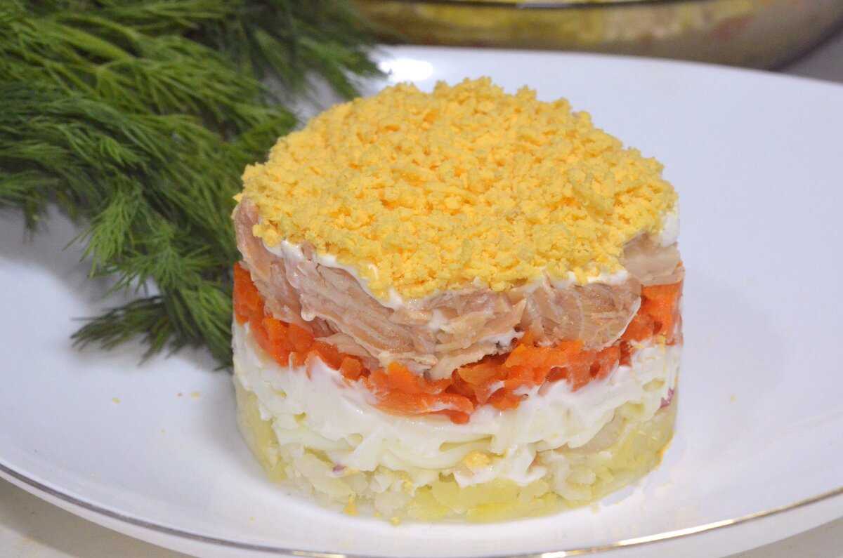 Мимоза салат классический с горбушей консервированной рецепт фото пошагово в домашних условиях