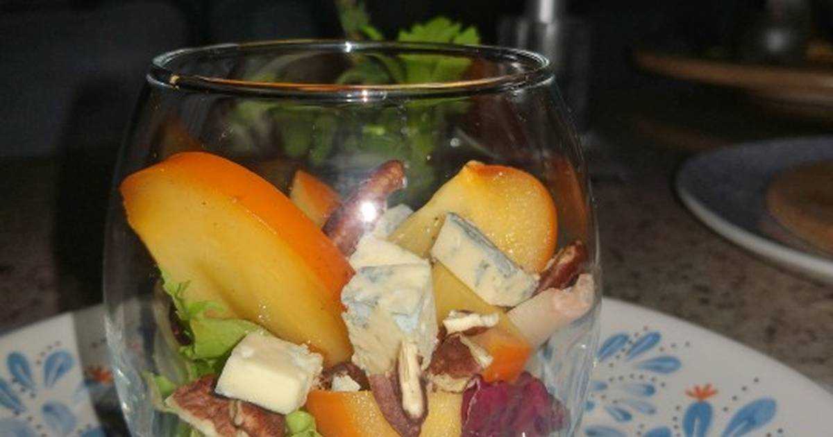 Теплый салат с куриной грудкой