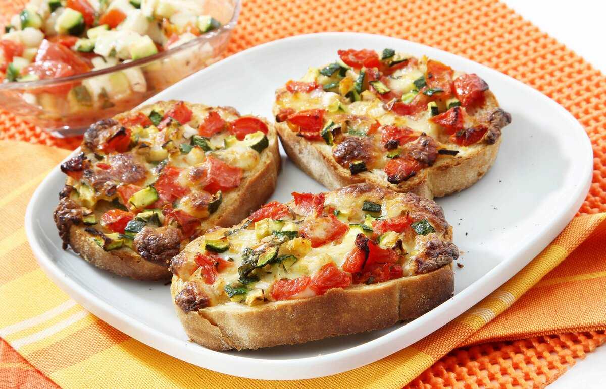 Салат на день влюблённых в виде сердца — 7 вкусных рецептов