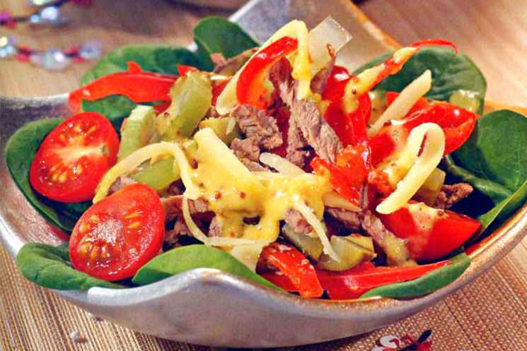 Салат с говядиной и болгарским перцем. 7 вкусных и полезных вариантов легких салатов