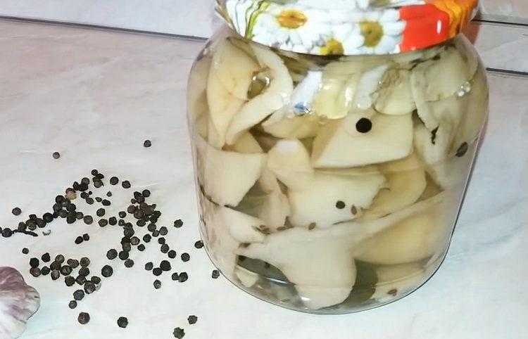 Маринованные грузди — рецепт приготовления вкуснейших хрустящих грибов на зиму