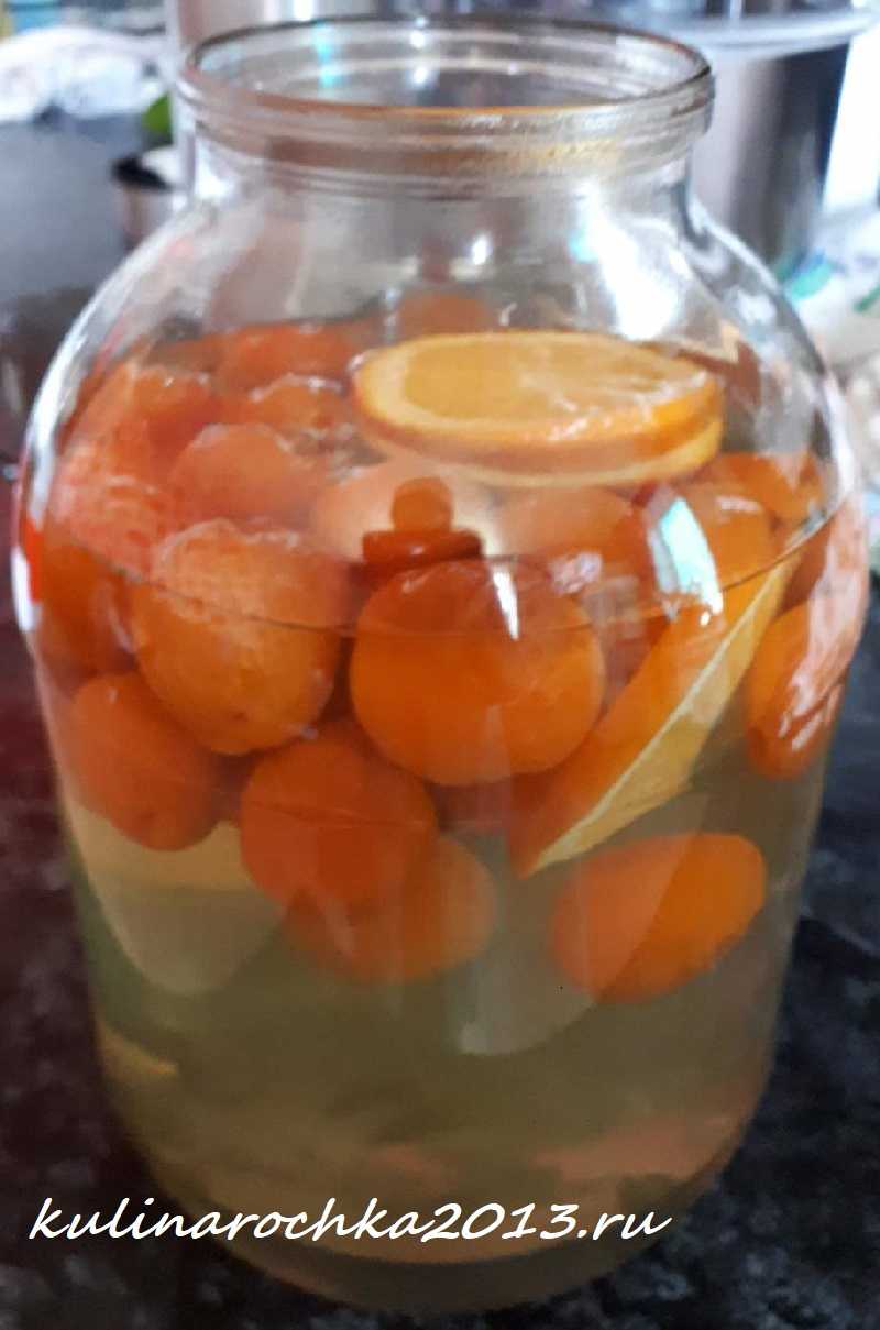 Фанта из абрикосов и апельсинов на зиму
