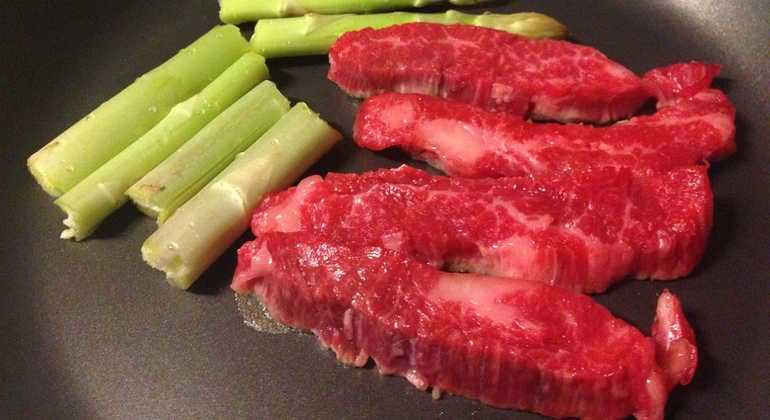 Булгур с мясом: со свининой, говядиной, индейкой, а также, как приготовить блюдо в духовке?