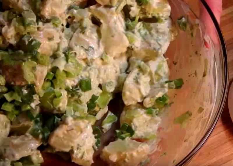 Картофельный салат по американски – очень доступное и сытное блюдо: рецепты с фото и видео
