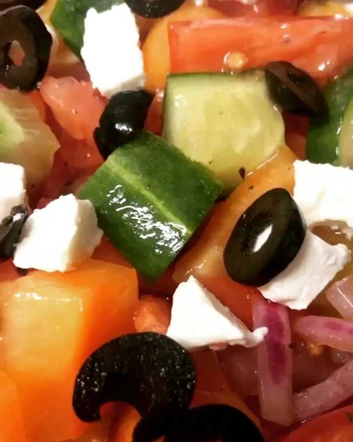 Греческий салат с фетой - пошаговый рецепт приготовления с фото