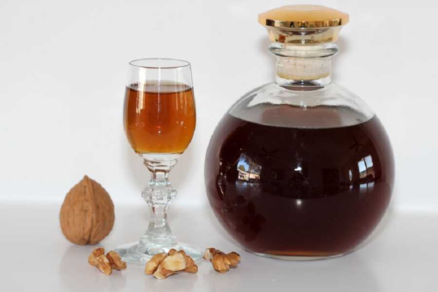Перегородки грецкого ореха – настойка на водке или самогоне