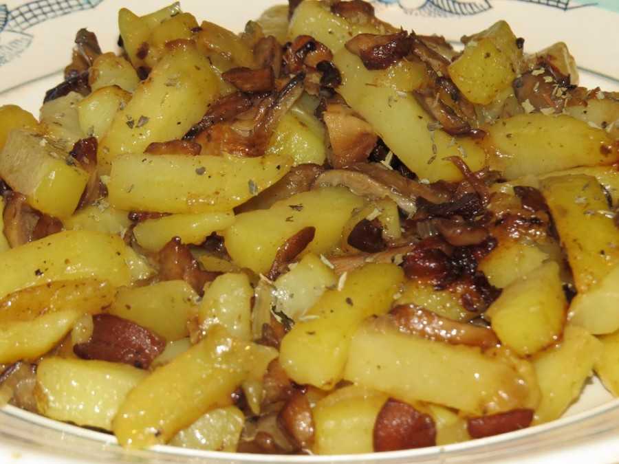 Жареная картошка с шампиньонами пошаговый рецепт