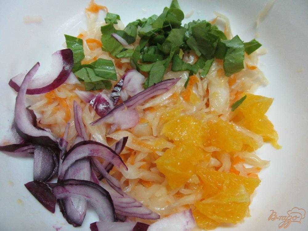Салат из красной капусты: рецепт приготовления. салат из красной капусты с яблоками, яйцом, кукурузой или апельсином :: syl.ru