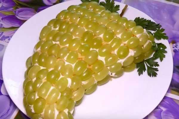 Салат тиффани с курицей и виноградом: рецепт с фото пошагово, видео