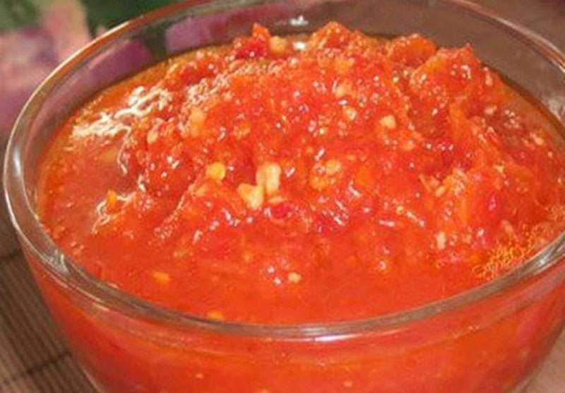 Аджика из перца и помидор на зиму, рецепт с фото — wowcook.net