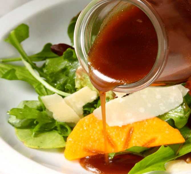 Заправка для салата с горчицей, медом и винным уксусом рецепт с фото - 1000.menu