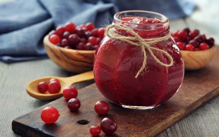 Варенье с грецкими орехами из ягод и фруктов: рецепты, фото