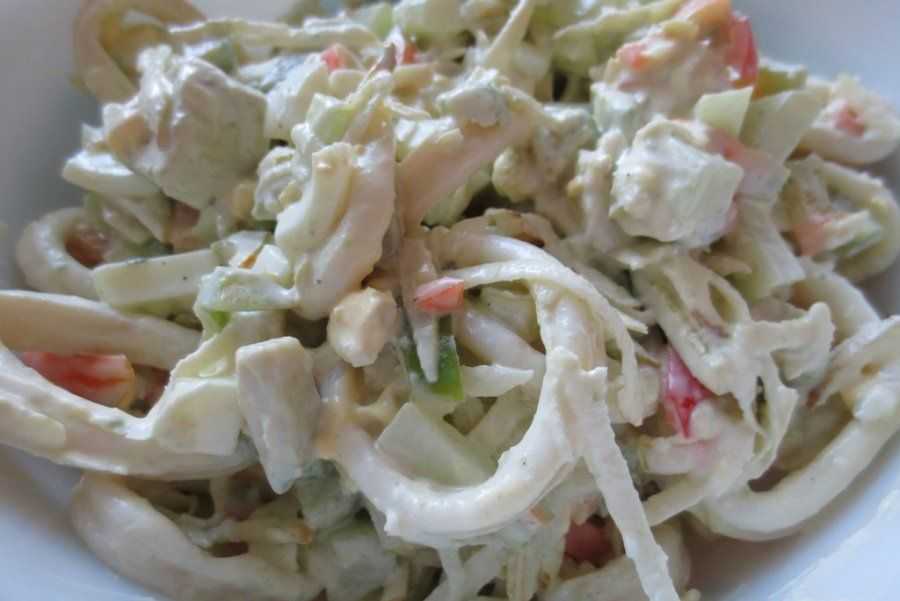 Рецепты салат из кальмаров и авокадо